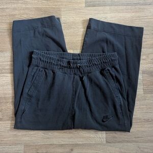Nike Sportswear Women's Wide Leg Cropped Black Sweatpant Size Small